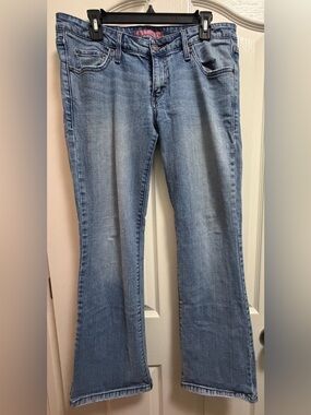 Vintage Too SuperLow 524 Levi’s Women's Light Blue Boot Cut Jeans